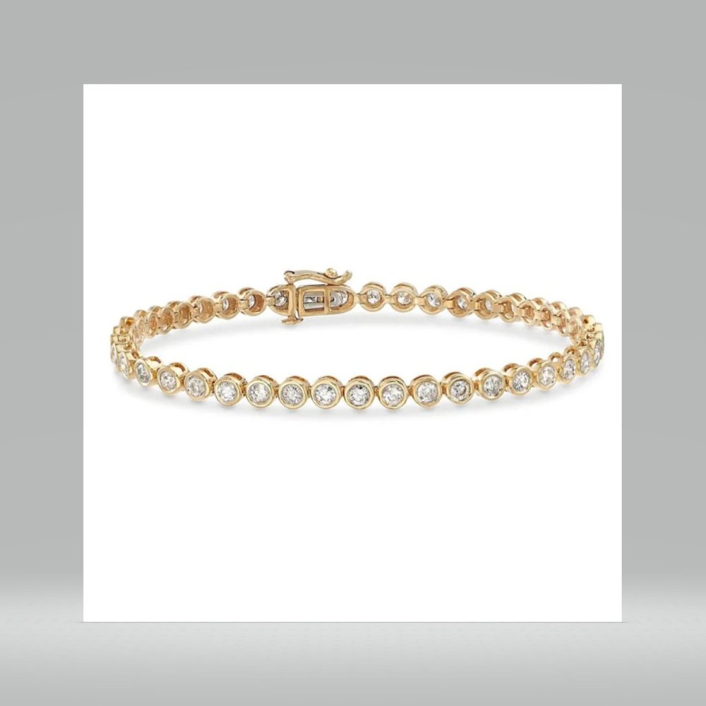Exquisite Diamond Tennis Bracelet